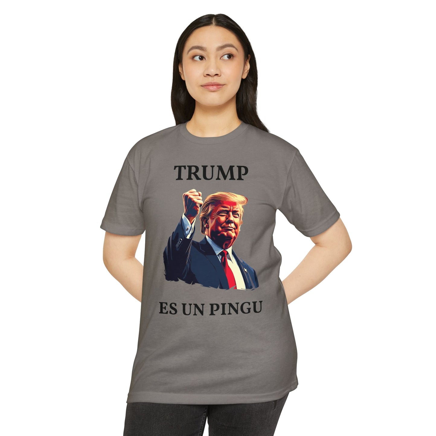 Trump es un Pingú Patriótica Camiseta