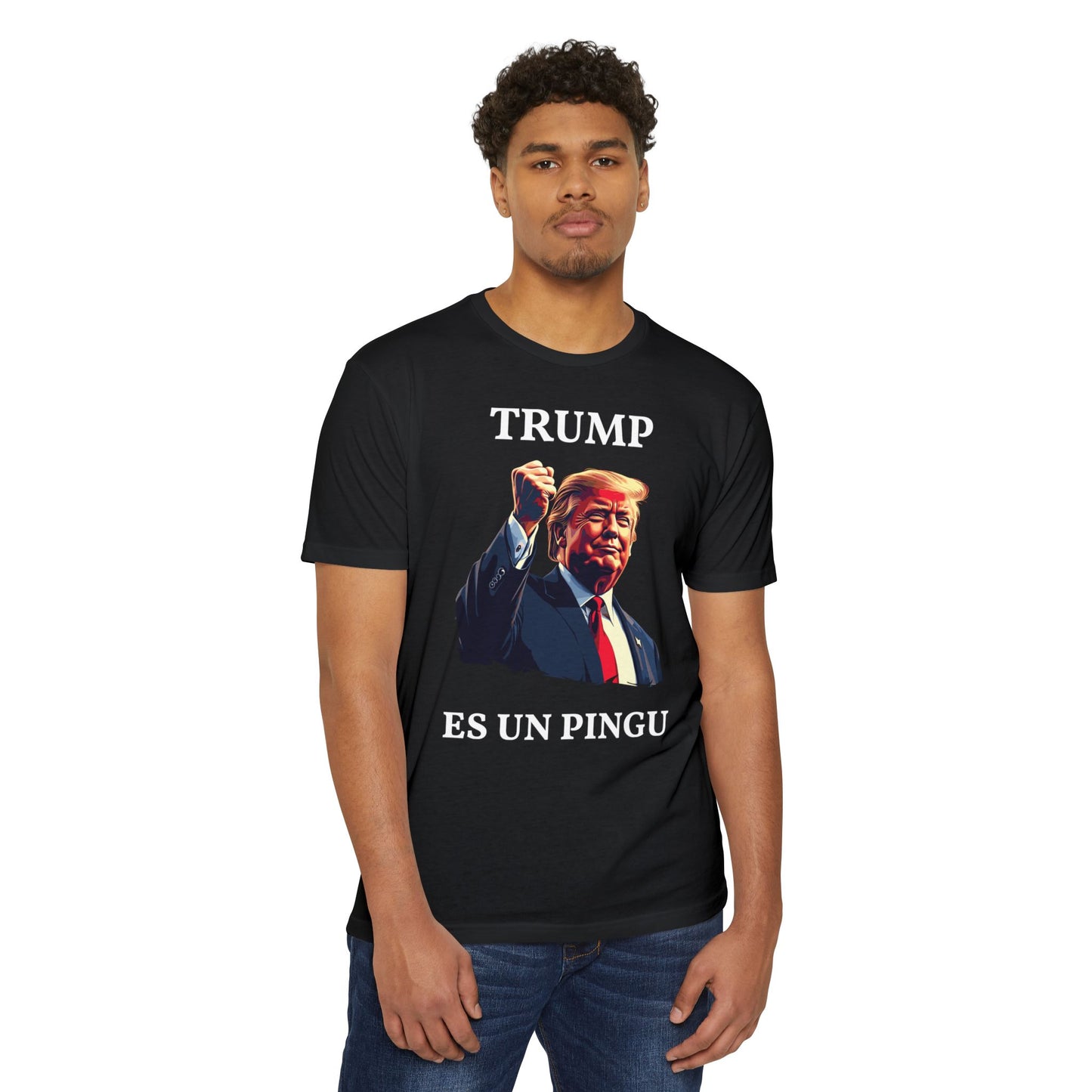 Trump es un Pingú Patriótica Camiseta