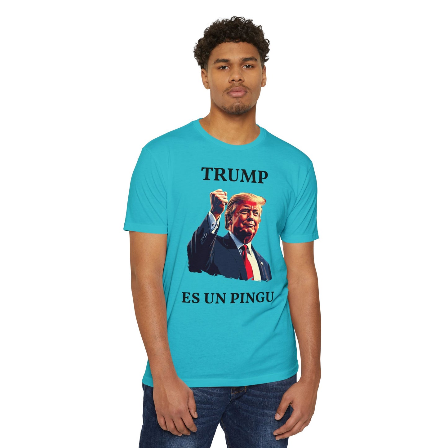 Trump es un Pingú Patriótica Camiseta
