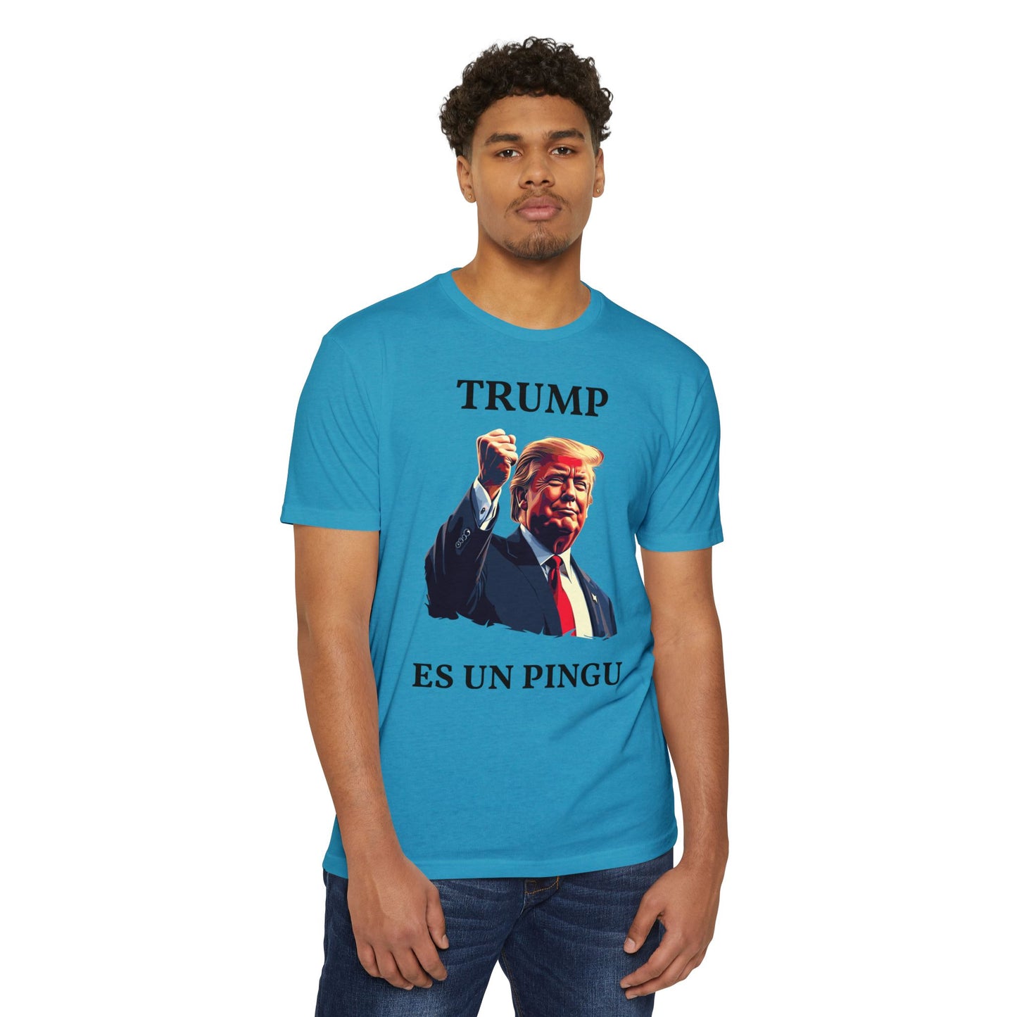 Trump es un Pingú Patriótica Camiseta